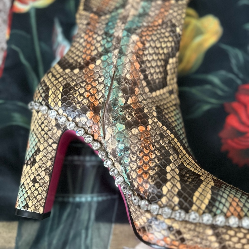 Gucci Brown and Tan Heeled Boots with Snakeskin Pattern